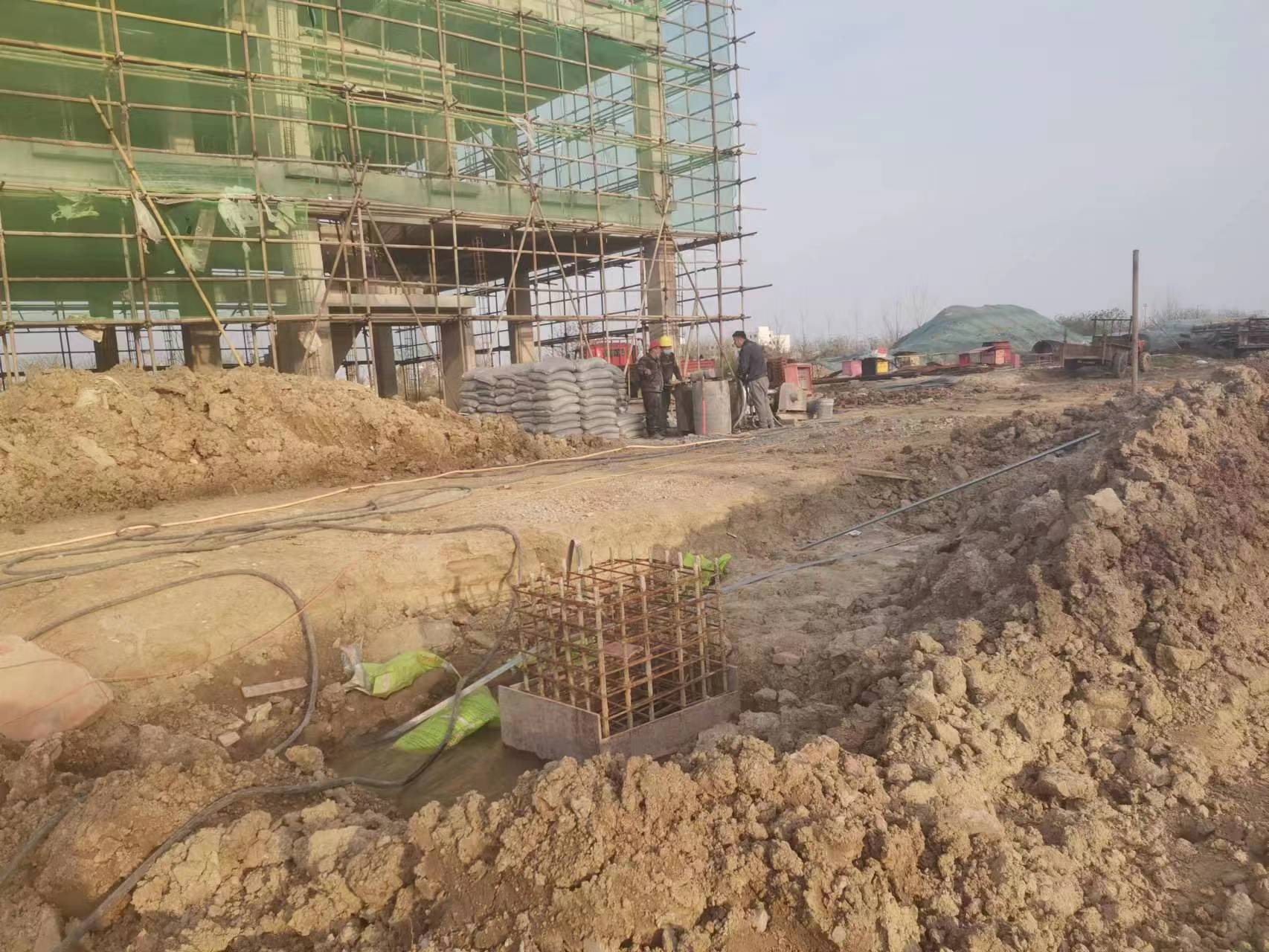 茶山镇当桥梁出现裂缝的时候应该及时加固修补